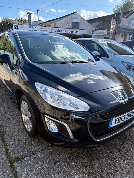 PEUGEOT 308 1.6 HDi Active